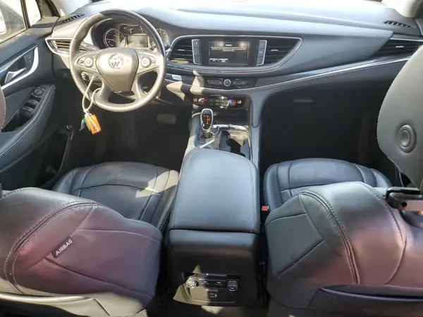 5GAERBKW8JJ220301 2018 BUICK ENCLAVE - Image 8