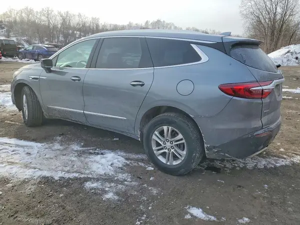 5GAERBKW8JJ250673 2018 BUICK ENCLAVE - Image 2