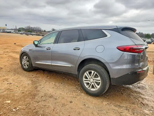 5GAERBKW8JJ261396 2018 BUICK ENCLAVE - Image 2