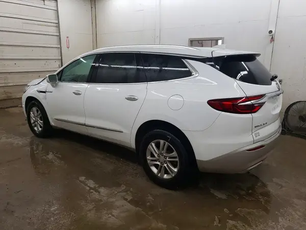 5GAERBKW8LJ130410 2020 BUICK ENCLAVE - Image 2