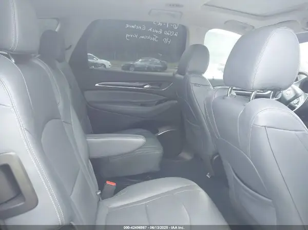 5GAERBKW8LJ237697 2020 BUICK ENCLAVE - Image 8