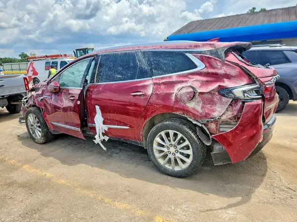 5GAERBKW8LJ294059 2020 BUICK ENCLAVE - Image 2