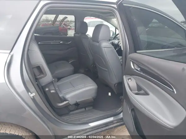 5GAERBKW8MJ142803 2021 BUICK ENCLAVE - Image 8