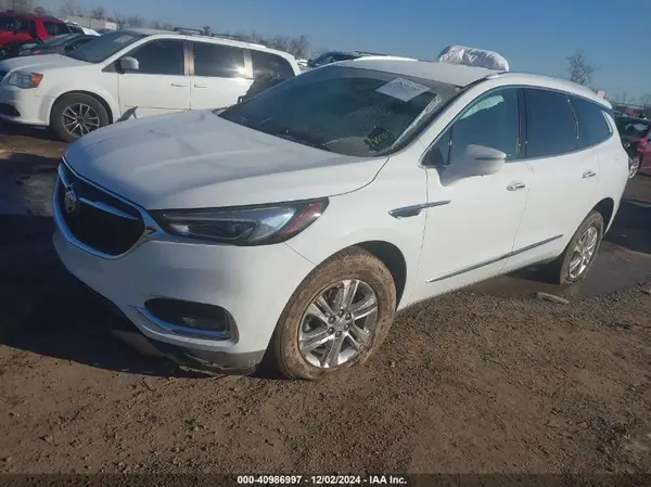 5GAERBKW8MJ146916 2021 BUICK ENCLAVE - Image 2