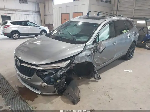 5GAERBKW8PJ261164 2023 BUICK ENCLAVE - Image 2