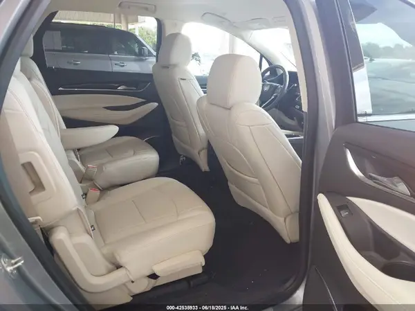 5GAERBKW8RJ120002 2024 BUICK ENCLAVE - Image 8