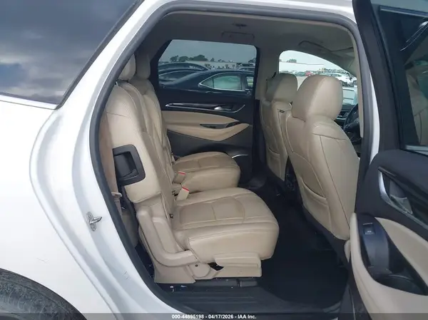5GAERBKW9JJ142000 2018 BUICK ENCLAVE - Image 8