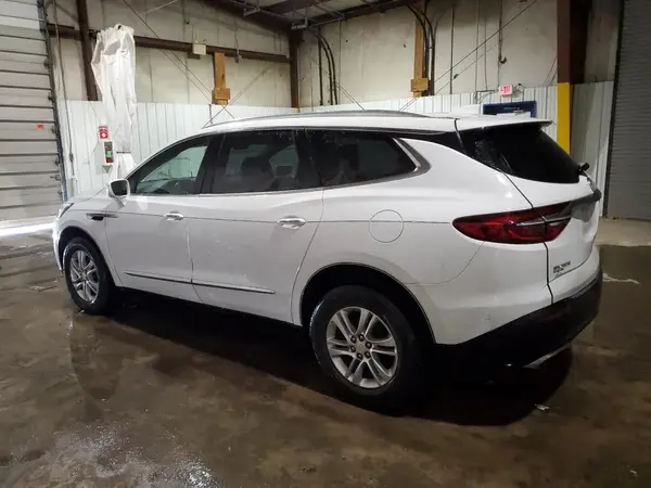 5GAERBKW9JJ164823 2018 BUICK ENCLAVE - Image 2