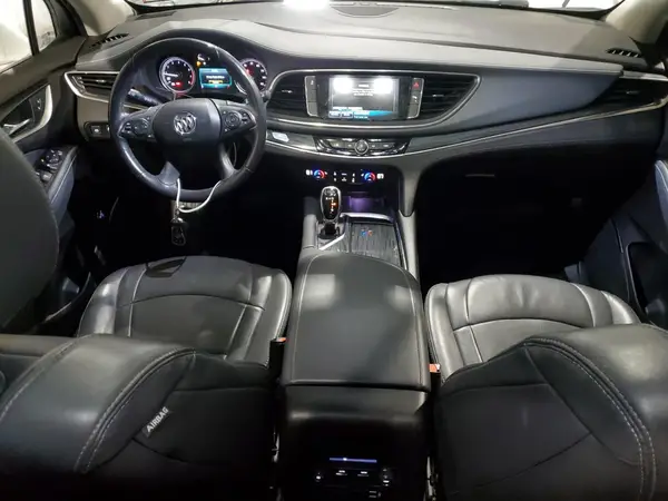 5GAERBKW9JJ164823 2018 BUICK ENCLAVE - Image 8