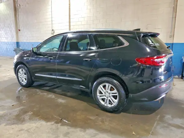 5GAERBKW9JJ204527 2018 BUICK ENCLAVE - Image 2