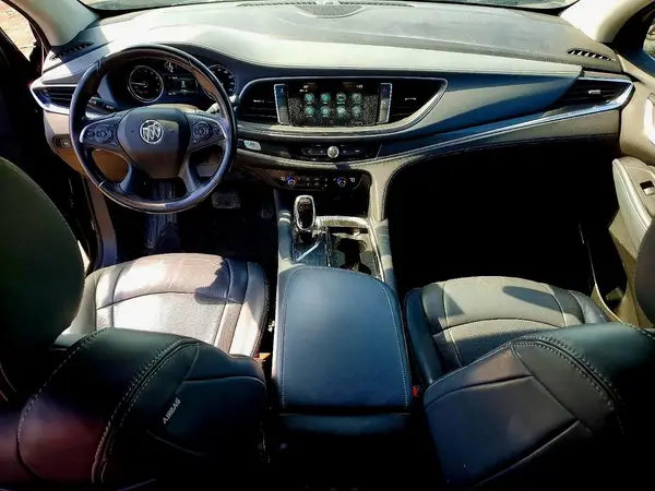 5GAERBKW9JJ204527 2018 BUICK ENCLAVE - Image 8