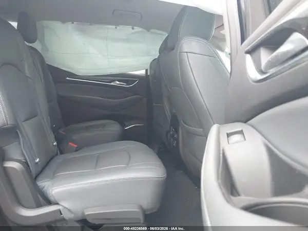 5GAERBKW9JJ273606 2018 BUICK ENCLAVE - Image 8