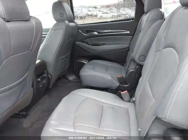 5GAERBKW9KJ123660 2019 BUICK ENCLAVE - Image 8
