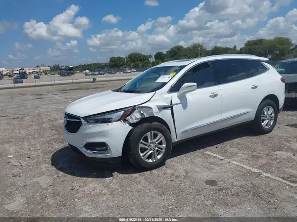 5GAERBKW9KJ133105 2019 BUICK ENCLAVE - Image 2