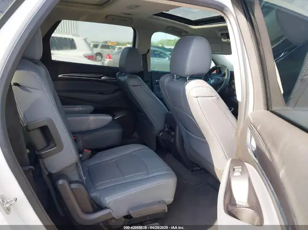 5GAERBKW9LJ133509 2020 BUICK ENCLAVE - Image 8