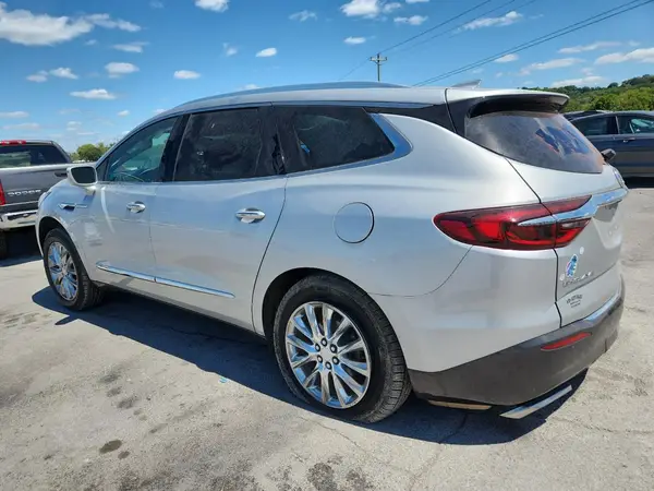 5GAERBKW9LJ163187 2020 BUICK ENCLAVE - Image 2