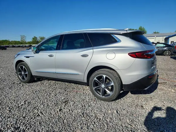 5GAERBKW9LJ298573 2020 BUICK ENCLAVE - Image 2