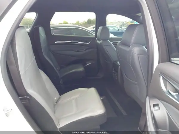 5GAERBKW9NJ170854 2022 BUICK ENCLAVE - Image 8