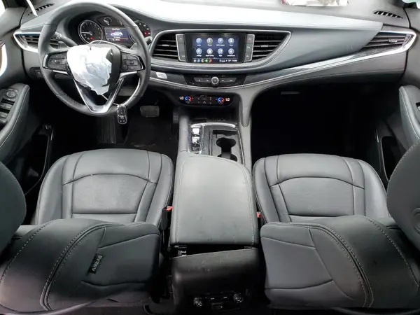 5GAERBKW9PJ160070 2023 BUICK ENCLAVE - Image 8
