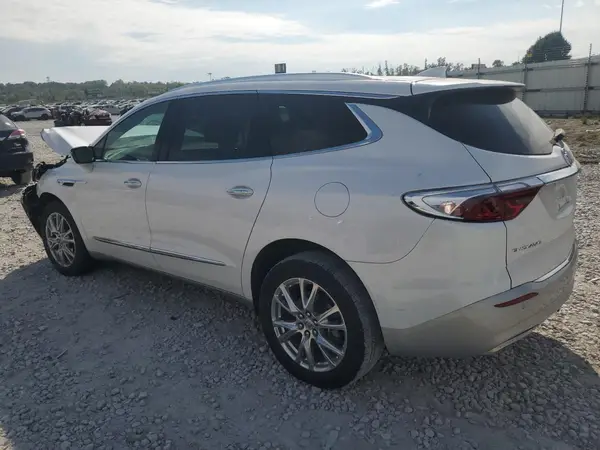 5GAERBKW9PJ212491 2023 BUICK ENCLAVE - Image 2