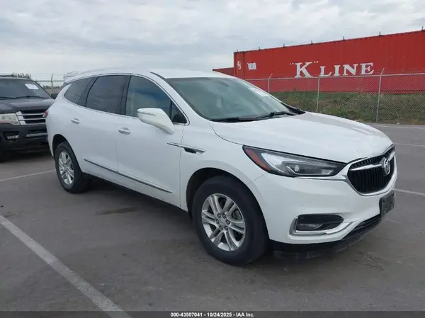 5GAERBKWXJJ149747 2018 BUICK ENCLAVE - Image 1