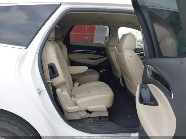 5GAERBKWXJJ149747 2018 BUICK ENCLAVE - Image 8