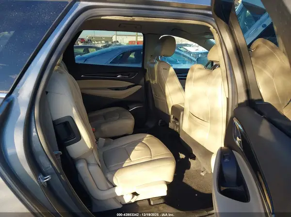 5GAERBKWXJJ284162 2018 BUICK ENCLAVE - Image 8