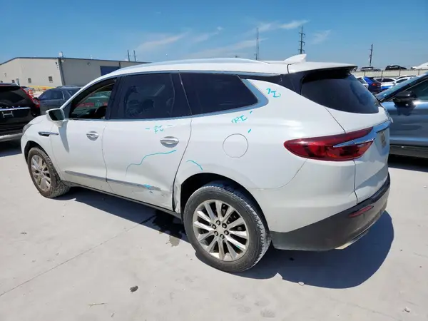 5GAERBKWXKJ117320 2019 BUICK ENCLAVE - Image 2