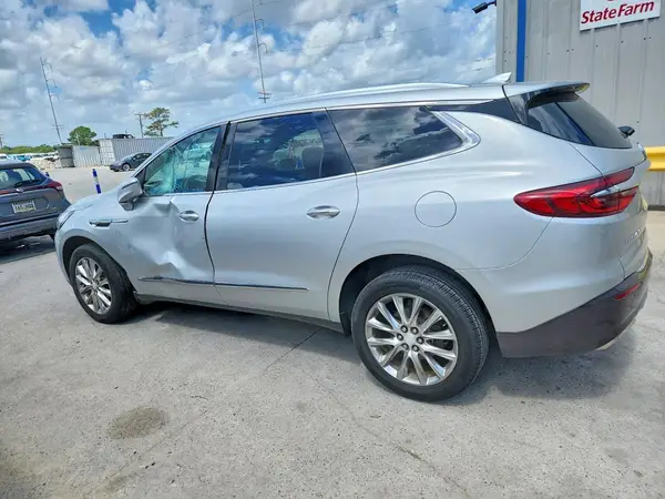 5GAERBKWXKJ137552 2019 BUICK ENCLAVE - Image 2