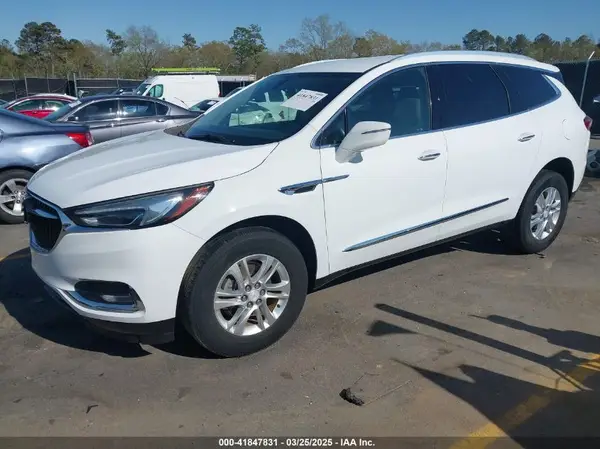 5GAERBKWXKJ178909 2019 BUICK ENCLAVE - Image 2