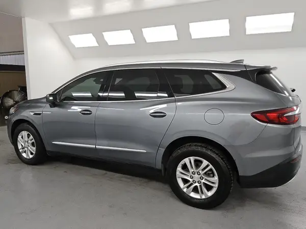 5GAERBKWXKJ186623 2019 BUICK ENCLAVE - Image 2