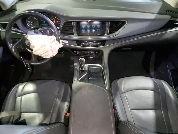 5GAERBKWXKJ277861 2019 BUICK ENCLAVE - Image 8