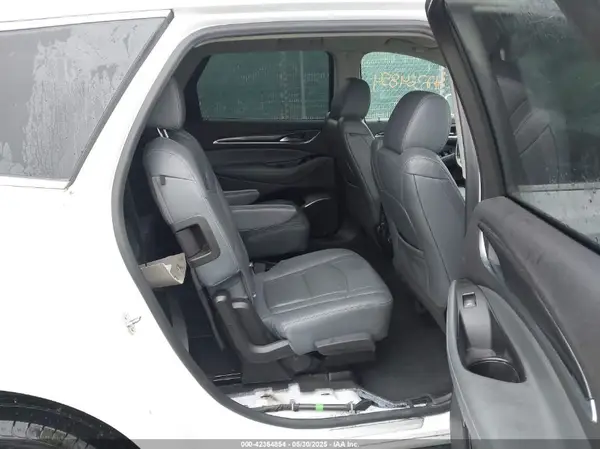 5GAERBKWXLJ122518 2020 BUICK ENCLAVE - Image 8
