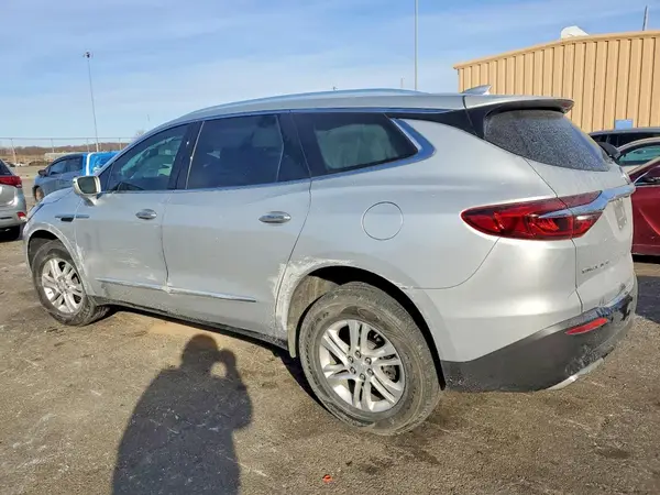 5GAERBKWXLJ178507 2020 BUICK ENCLAVE - Image 2