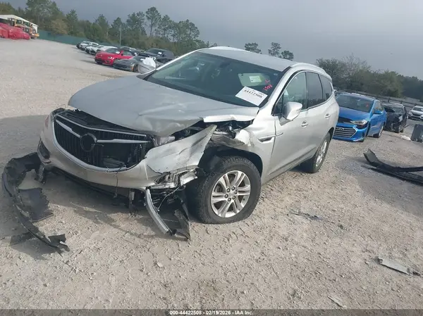 5GAERBKWXLJ210825 2020 BUICK ENCLAVE - Image 2