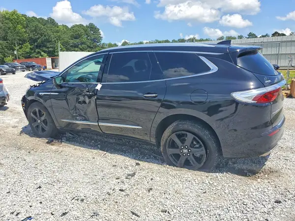 5GAERBKWXPJ135033 2023 BUICK ENCLAVE - Image 2