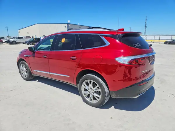 5GAERBKWXPJ262378 2023 BUICK ENCLAVE - Image 2