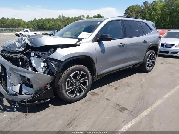 5GAERBRS0SJ111688 2025 BUICK ENCLAVE - Image 2