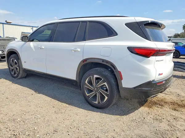 5GAERBRS0SJ276673 2025 BUICK ENCLAVE - Image 2