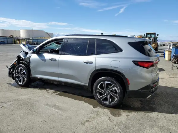5GAERBRS3SJ308998 2025 BUICK ENCLAVE - Image 2