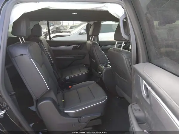 2025 BUICK ENCLAVE auction photo 8