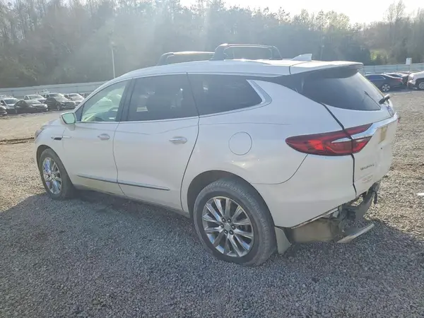 5GAERCKW0JJ197246 2018 BUICK ENCLAVE - Image 2
