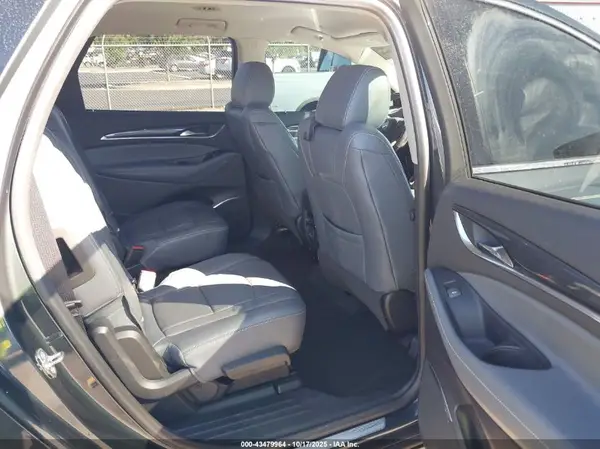 5GAERCKW0JJ236871 2018 BUICK ENCLAVE - Image 8
