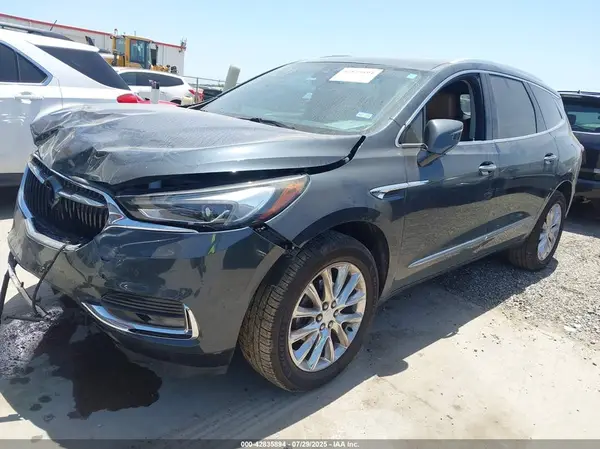 5GAERCKW0JJ259521 2018 BUICK ENCLAVE - Image 2