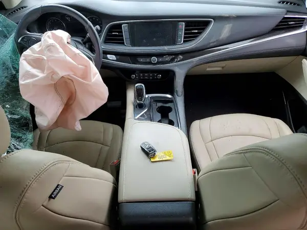 5GAERCKW0LJ210869 2020 BUICK ENCLAVE - Image 8