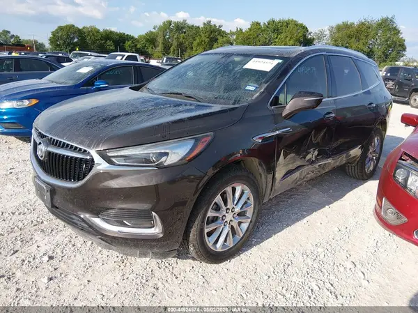 5GAERCKW1JJ157774 2018 BUICK ENCLAVE - Image 2
