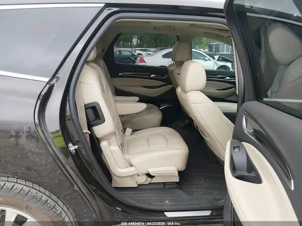 5GAERCKW1JJ157774 2018 BUICK ENCLAVE - Image 8