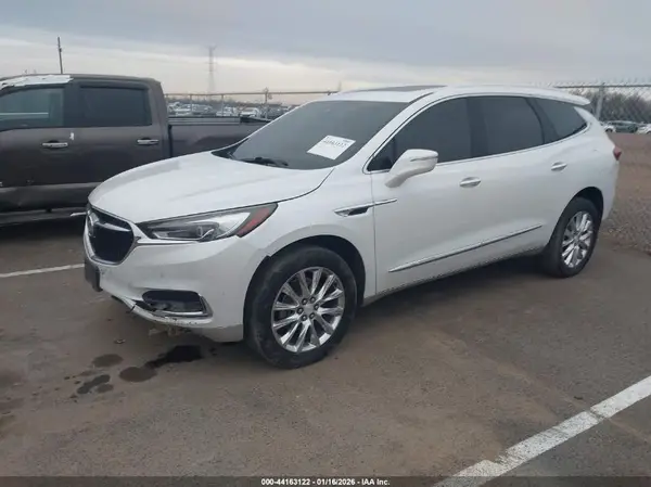 5GAERCKW1JJ169858 2018 BUICK ENCLAVE - Image 2