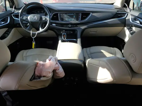 5GAERCKW1JJ244123 2018 BUICK ENCLAVE - Image 8