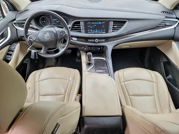 5GAERCKW2JJ165012 2018 BUICK ENCLAVE - Image 8